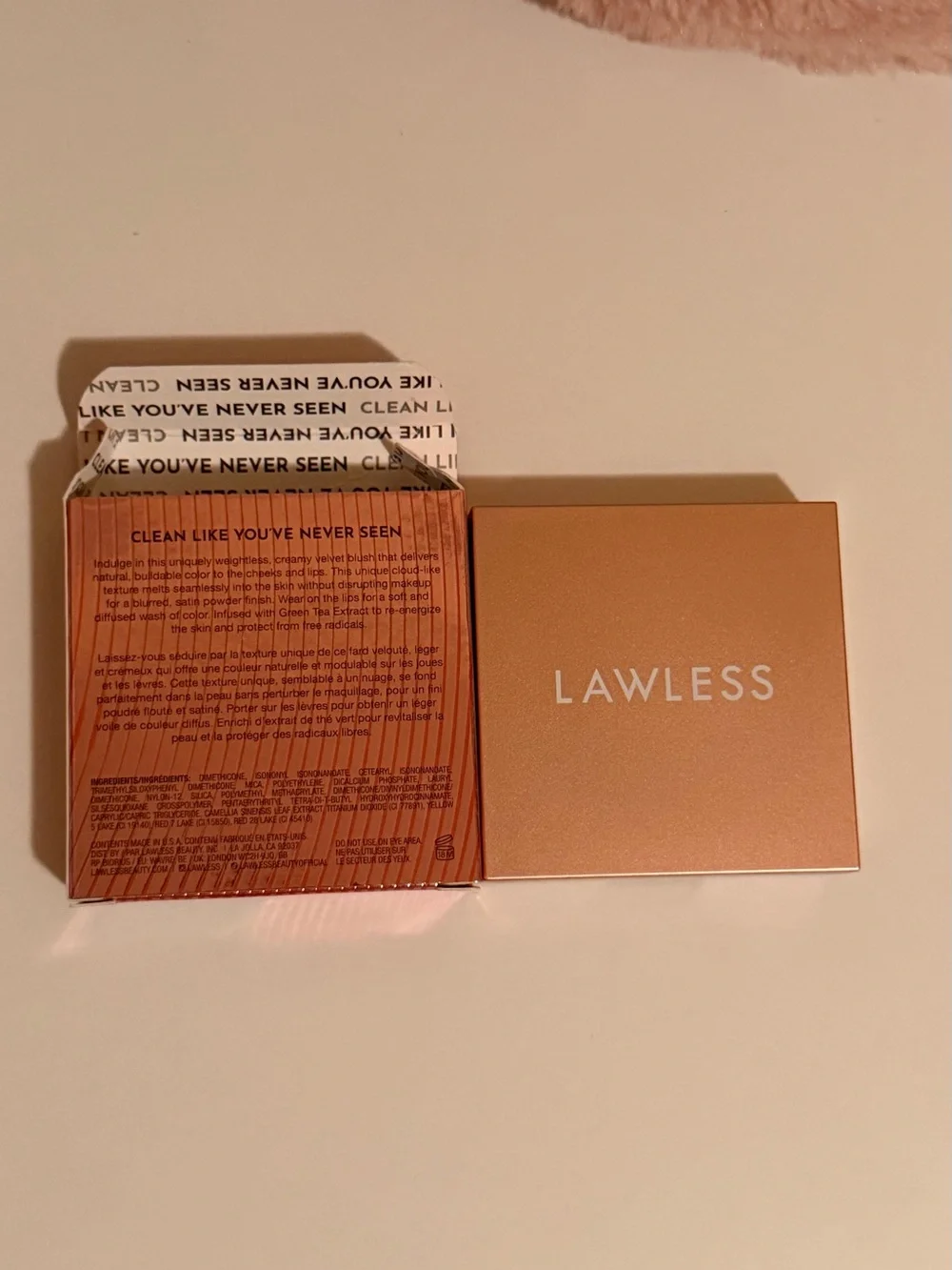 Best Seller Lawless Velvet Blush - Valentine